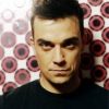 Robbie Williams revine