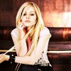 Piesa noua Avril Lavigne – "Alice"