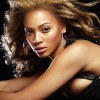 Beyonce isi face poze sexy